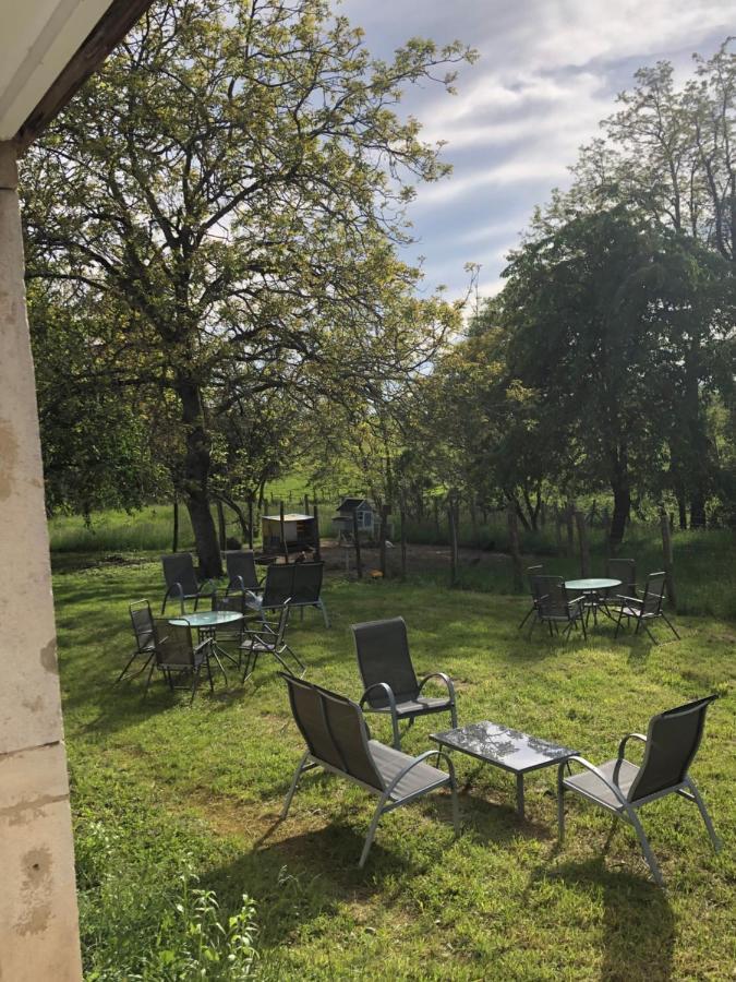 Relais D'Arbigny Bed & Breakfast Exterior photo